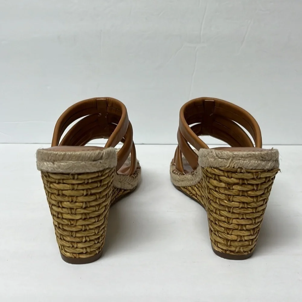 VINCE Camuto Women's Molisana Espadrille Wedge Sandal light cognac super soft